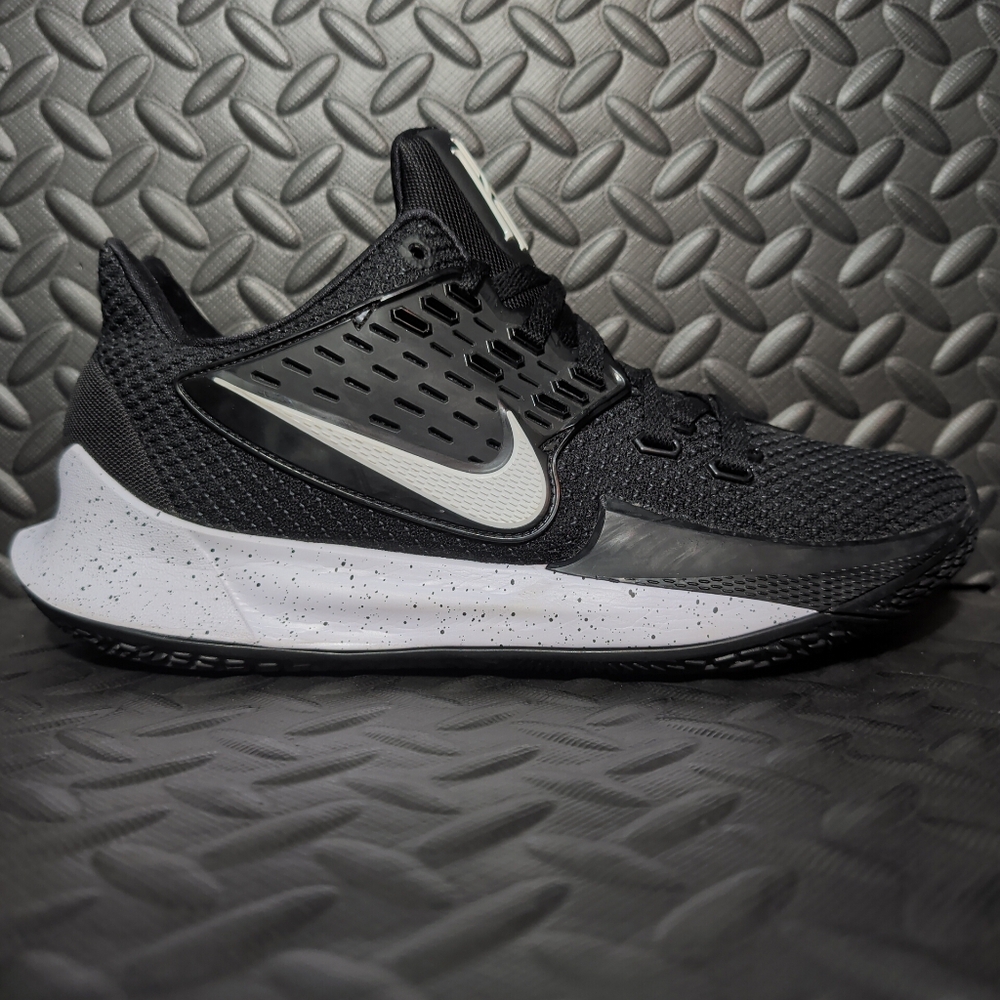 Nike Kyrie 2 Low TB Promo Black/White CN9827-002 size 12